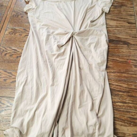Cuyana Gatherd Front Tee Dress in tan sz Large - Picture 2 of 5